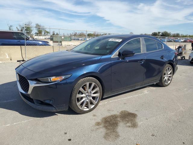 MAZDA 3 SELECT 2019 with VIN 3MZBPAAL3KM111142 - Photo from auction