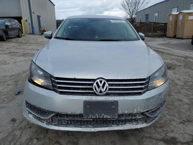 Photo 5 from auction – 2014 VOLKSWAGEN PASSAT S with VIN 1VWAT7A35EC027761
