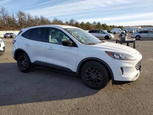 Photo 4 from auction – 2020 FORD ESCAPE SE with VIN 1FMCU9BZ8LUA82182