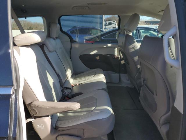 Photo 11 from auction – 2018 CHRYSLER PACIFICA T with VIN 2C4RC1BG4JR217508