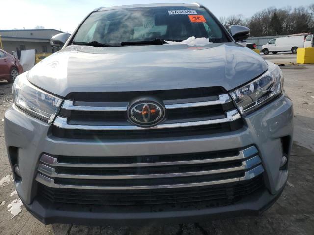 Photo 5 from auction – 2017 TOYOTA HIGHLANDER with VIN 5TDDZRFH4HS458061