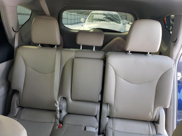 Photo 10 from auction – 2012 TOYOTA PRIUS V with VIN JTDZN3EU0C3159383