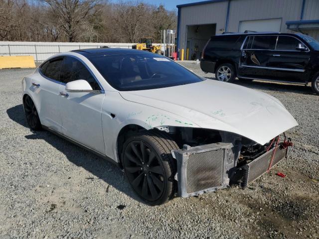 Photo 4 from auction – 2015 TESLA MODEL S 85 with VIN 5YJSA1H13FFP69112