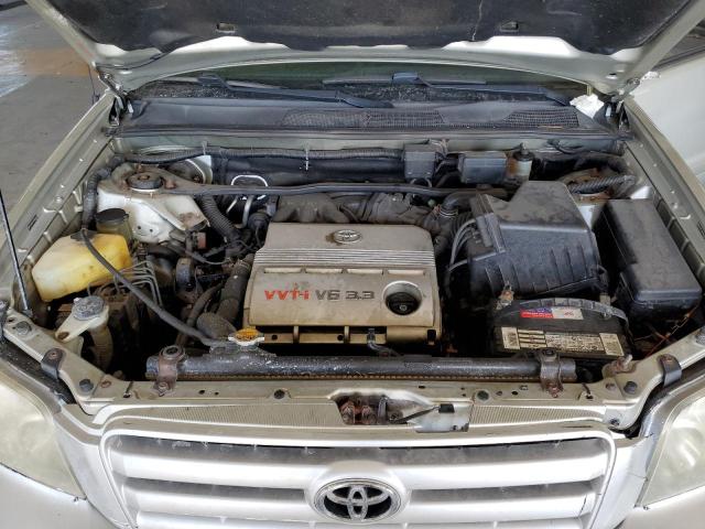 Photo 12 from auction – 2004 TOYOTA HIGHLANDER with VIN JTEGP21A640026181