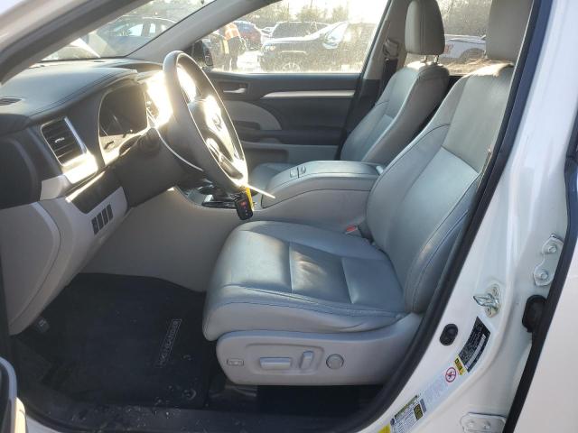 Photo 7 from auction – 2014 TOYOTA HIGHLANDER with VIN 5TDJKRFH8ES050987