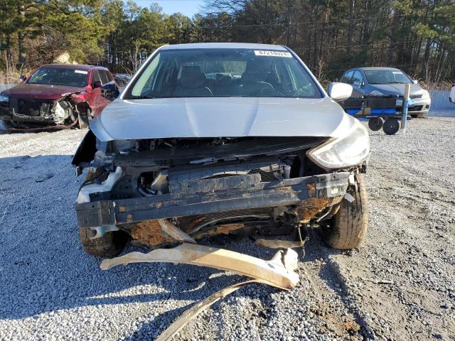 Photo 5 from auction – 2017 HYUNDAI ACCENT SE with VIN KMHCT4AE0HU247265