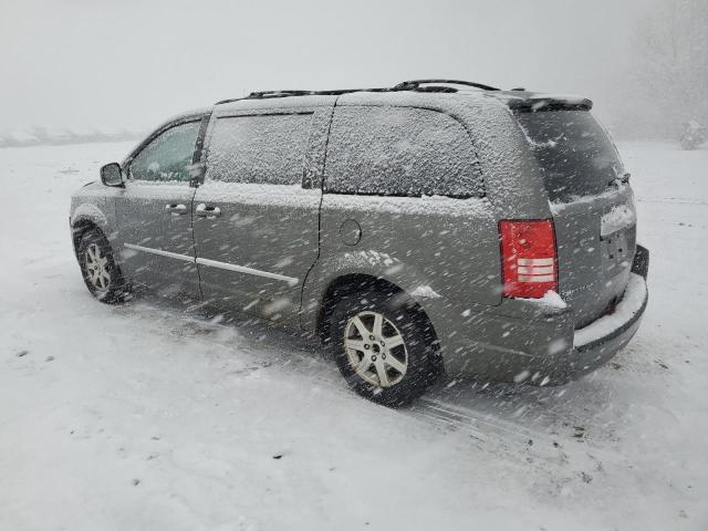 Photo 2 from auction – 2010 CHRYSLER TOWN & COU with VIN 2A4RR5DX4AR368393