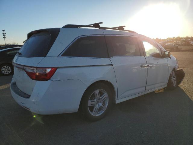 Photo 3 from auction – 2012 HONDA ODYSSEY TO with VIN 5FNRL5H97CB057901