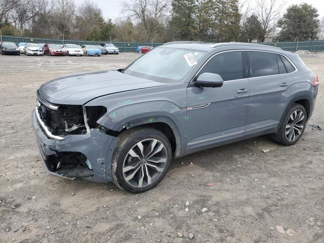 VOLKSWAGEN ATLAS CROS 2022 with VIN 1V2FE2CA5NC212425 - Photo from auction