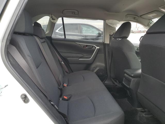 Photo 11 from auction – 2019 TOYOTA RAV4 LE with VIN JTMH1RFV7KD508341