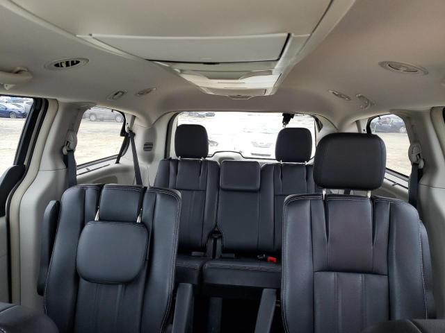 Photo 10 from auction – 2013 CHRYSLER TOWN & COU with VIN 2C4RC1CG2DR780012