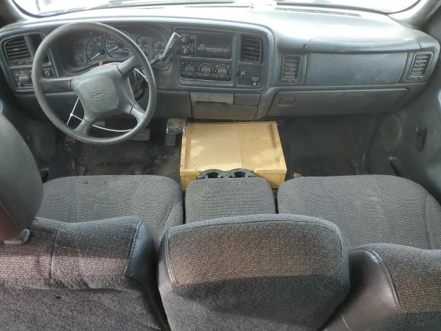 Photo 8 from auction – 2002 CHEVROLET SILVERADO with VIN 1GCHC29152E117242