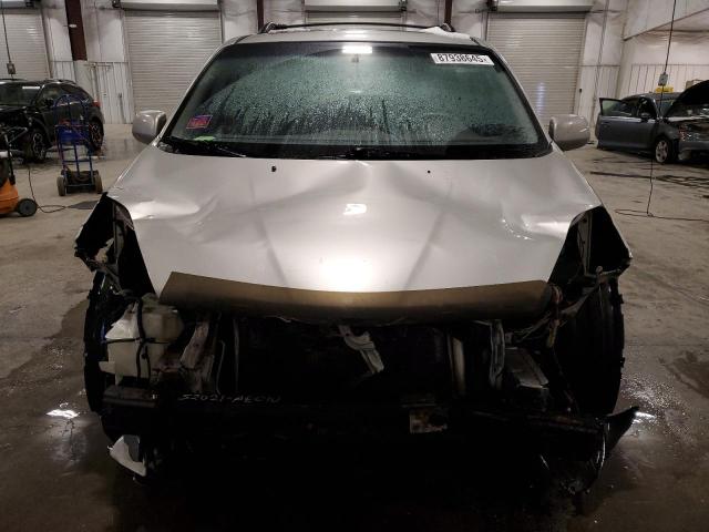 Photo 5 from auction – 2006 TOYOTA SIENNA XLE with VIN 5TDZA22C76S525909