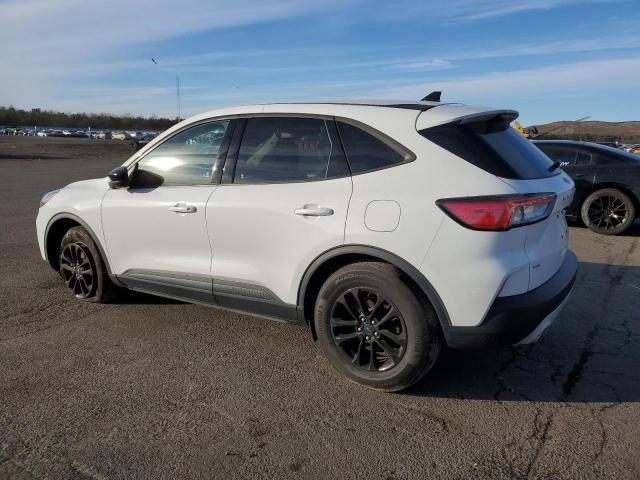 Photo 2 from auction – 2020 FORD ESCAPE SE with VIN 1FMCU9BZ8LUA82182