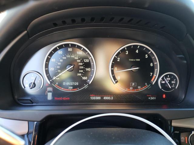 Photo 9 from auction – 2015 BMW X5 XDRIVE5 with VIN 5UXKR6C56F0J77457