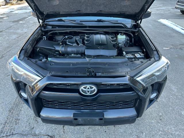 Photo 7 from auction – 2019 TOYOTA 4RUNNER SR with VIN JTEBU5JRXK5674987