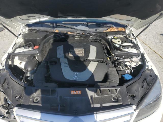 Photo 11 from auction – 2011 MERCEDES-BENZ C 300 with VIN WDDGF5EB0BR137352