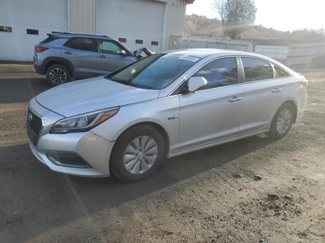 HYUNDAI SONATA HYB 2016 with VIN KMHE24L13GA012011 - Photo from auction