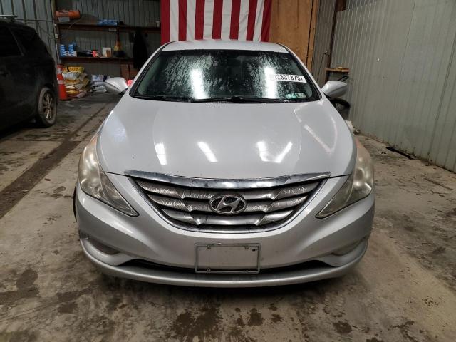 Photo 5 from auction – 2011 HYUNDAI SONATA SE with VIN 5NPEC4AC3BH122631