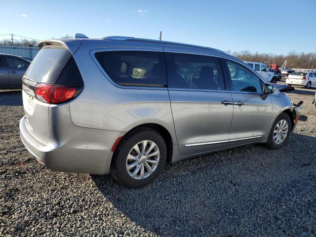 Photo 3 from auction – 2018 CHRYSLER PACIFICA T with VIN 2C4RC1BG2JR317851