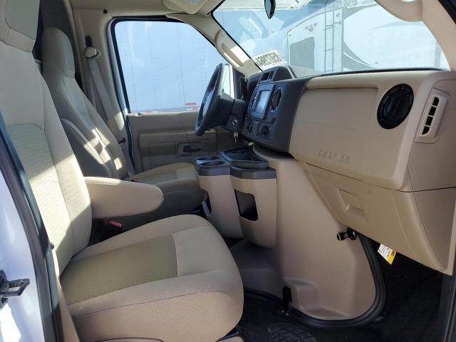 Photo 5 from auction – 2022 FORD ECONOLINE with VIN 1FDWE3FN7NDC10946