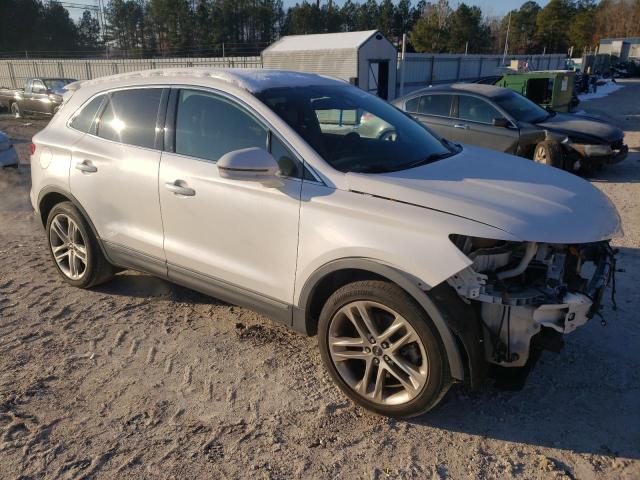 Photo 4 from auction – 2017 LINCOLN MKC RESERV with VIN 5LMTJ3DH4HUL08264