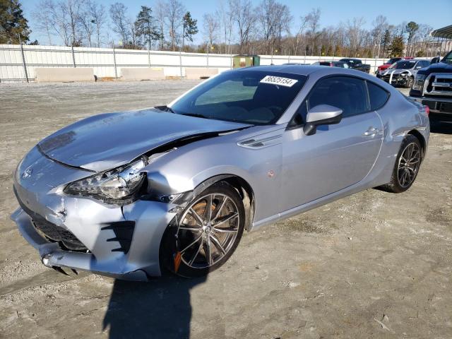 TOYOTA 86 BASE 2017 with VIN JF1ZNAA15H8705675 - Photo from auction