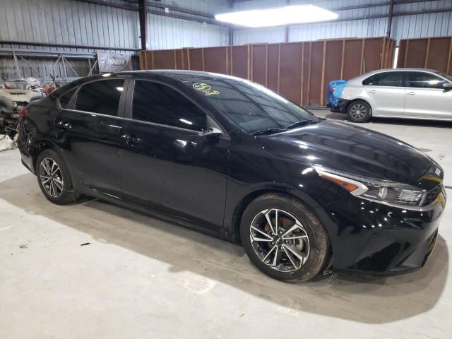 Photo 4 from auction – 2022 KIA FORTE FE with VIN 3KPF24AD4NE465327