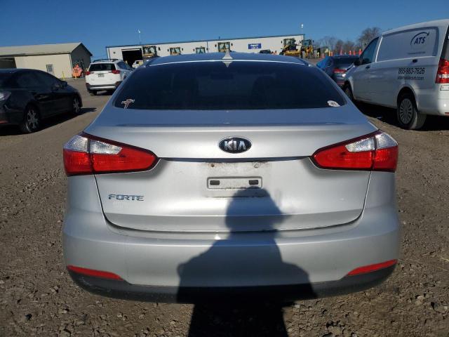 Photo 6 from auction – 2016 KIA FORTE LX with VIN KNAFK4A62G5550311