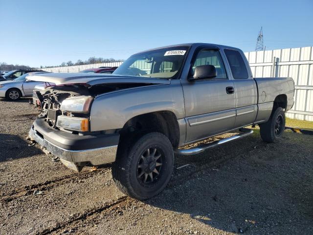 CHEVROLET silverado 2003 with VIN 1GCEK19T23E152243 - Photo from auction