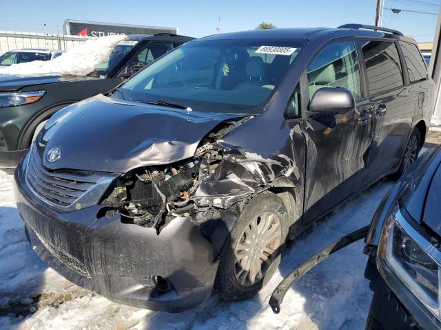 Photo 1 from auction – 2012 TOYOTA SIENNA XLE with VIN 5TDYK3DC9CS238689