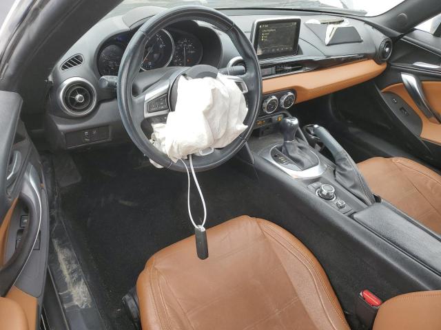 Photo 8 from auction – 2018 FIAT 124 SPIDER with VIN JC1NFAEK5J0136479