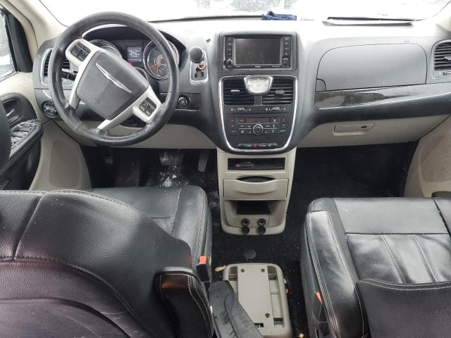 Photo 8 from auction – 2015 CHRYSLER TOWN & COU with VIN 2C4RC1BG7FR726998