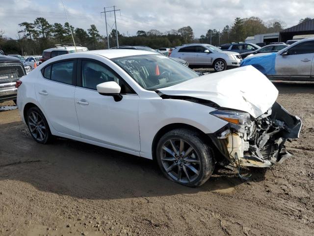 Photo 4 from auction – 2018 MAZDA 3 TOURING with VIN 3MZBN1V33JM272170