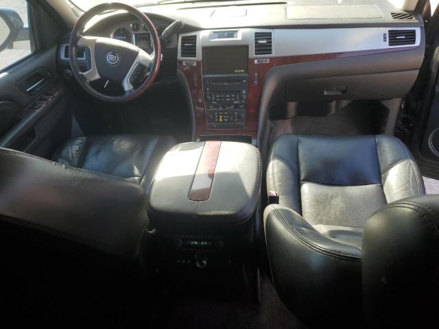 Photo 8 from auction – 2010 CADILLAC ESCALADE E with VIN 1GYUKHEF6AR184990