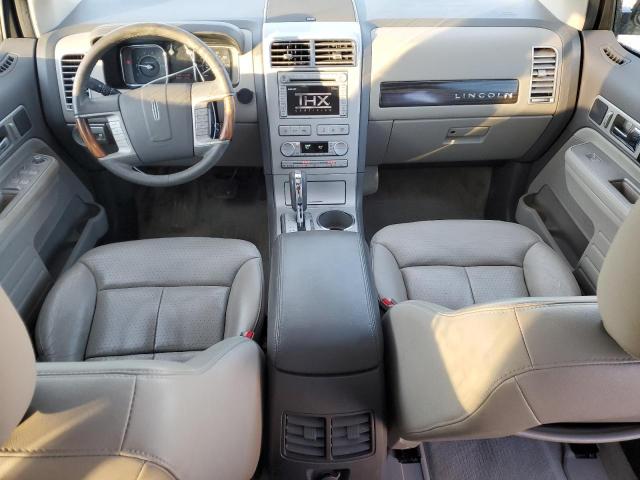 Photo 8 from auction – 2007 LINCOLN MKX with VIN 2LMDU88C97BJ02666