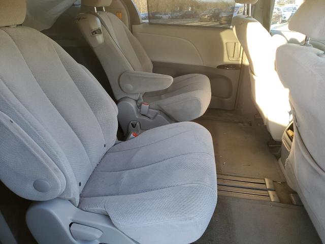 Photo 11 from auction – 2013 TOYOTA SIENNA LE with VIN 5TDKK3DC3DS328556