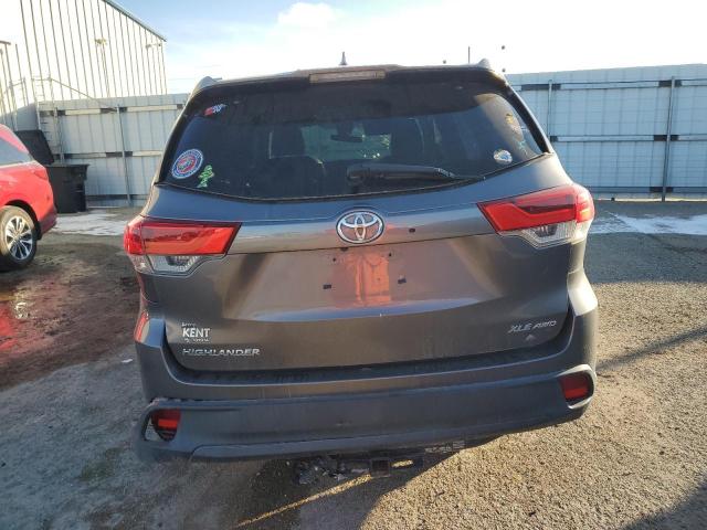 صورة رقم 6 من المزاد - 2018 TOYOTA HIGHLANDER مع VIN 5TDJZRFH1JS554805