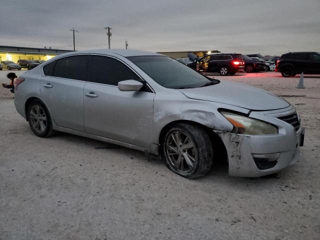 Photo 4 from auction – 2013 NISSAN ALTIMA 2.5 with VIN 1N4AL3AP1DN555434
