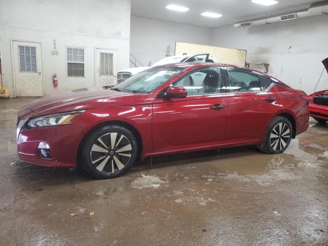 NISSAN ALTIMA SV 2019 with VIN 1N4BL4DW2KC244715 - Photo from auction