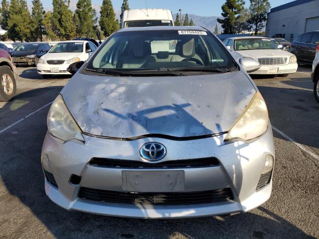 Photo 5 from auction – 2012 TOYOTA PRIUS C with VIN JTDKDTB31C1514413