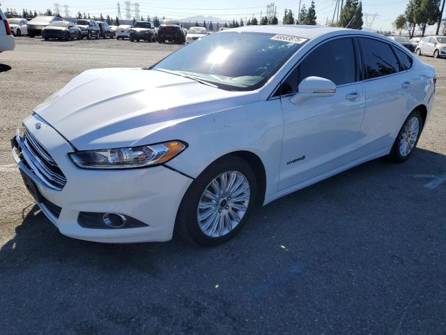 FORD FUSION SE 2016 with VIN 3FA6P0LU2GR384710 - Photo from auction