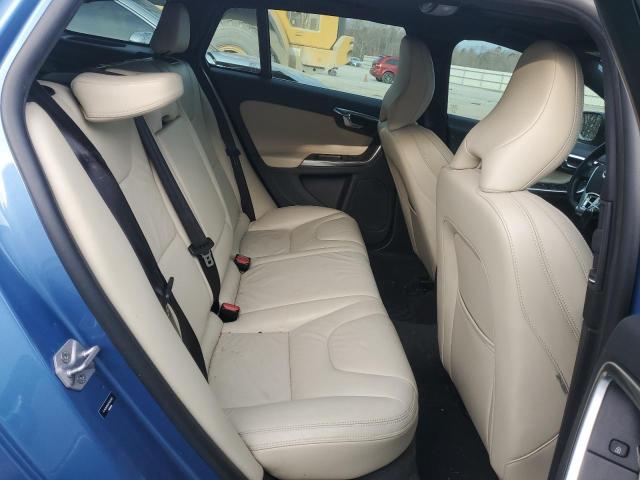 Photo 10 from auction – 2015 VOLVO V60 PREMIE with VIN YV140MEK0F1233487