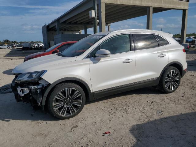 Photo 1 from auction – 2017 LINCOLN MKC BLACK with VIN 5LMCJ4C94HUL55228
