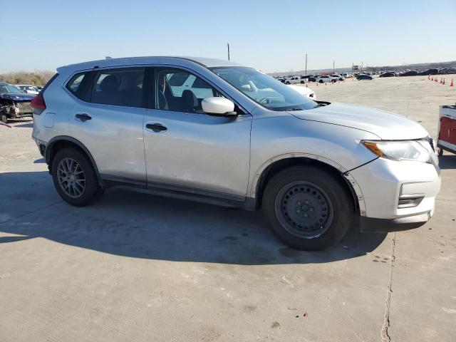 Photo 4 from auction – 2017 NISSAN ROGUE S with VIN KNMAT2MT0HP559496