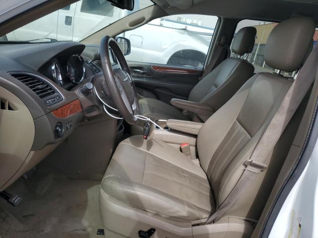 Photo 7 from auction – 2016 CHRYSLER TOWN & COU with VIN 2C4RC1BGXGR103845