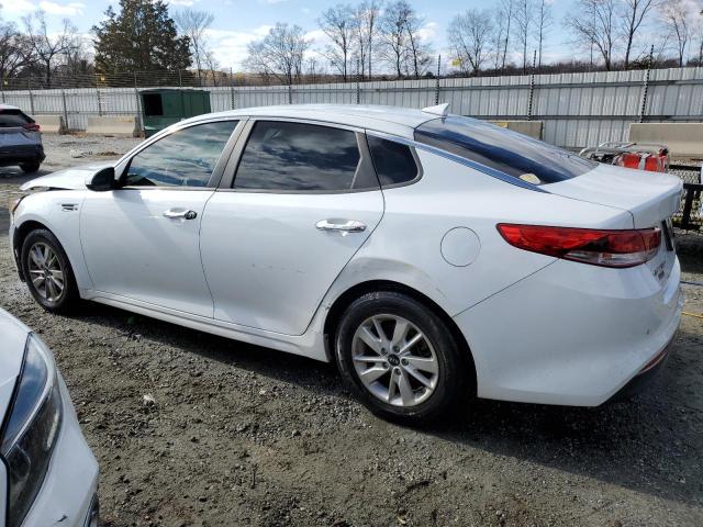 Photo 2 from auction – 2018 KIA OPTIMA LX with VIN 5XXGT4L36JG213229