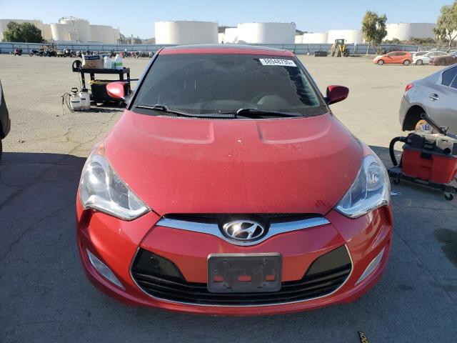 Photo 5 from auction – 2017 HYUNDAI VELOSTER with VIN KMHTC6AD7HU320652