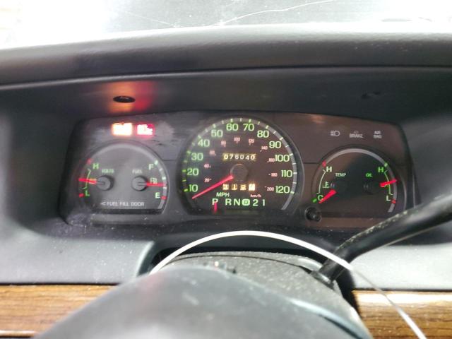 Photo 9 from auction – 2004 FORD CROWN VICT with VIN 2FAFP73WX4X136549