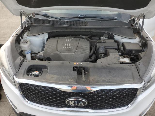 Photo 11 from auction – 2016 KIA SORENTO EX with VIN 5XYPH4A55GG137447
